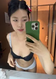 催眠常识修改和妈妈妹妹的性福生活 贰